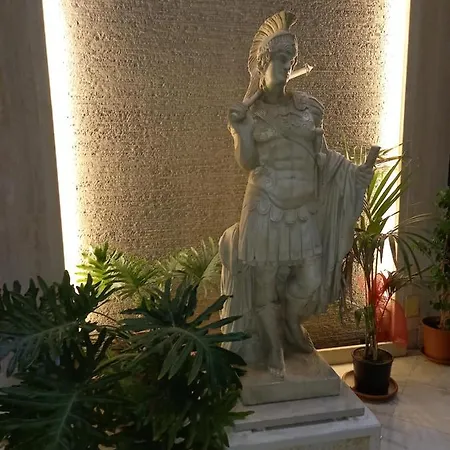 Hotel Adriana