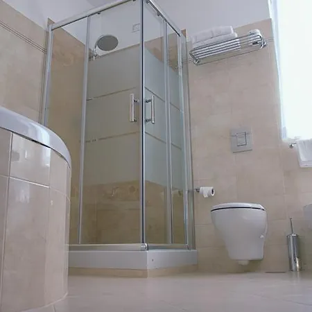 Hotel Adriana 4*